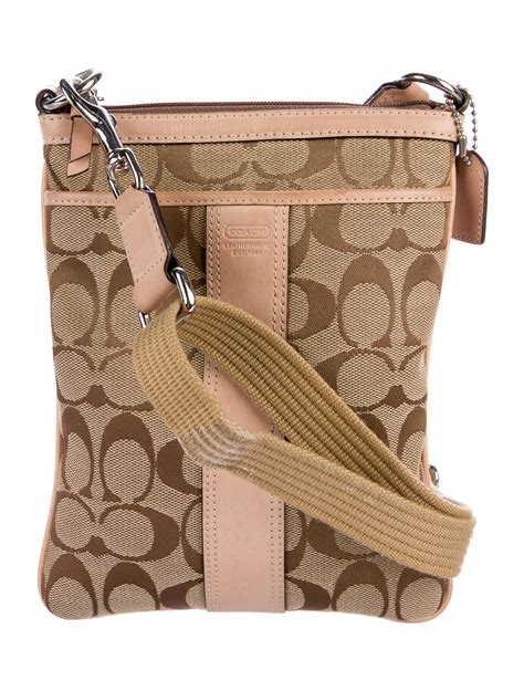 crossbody coach purses on clearance